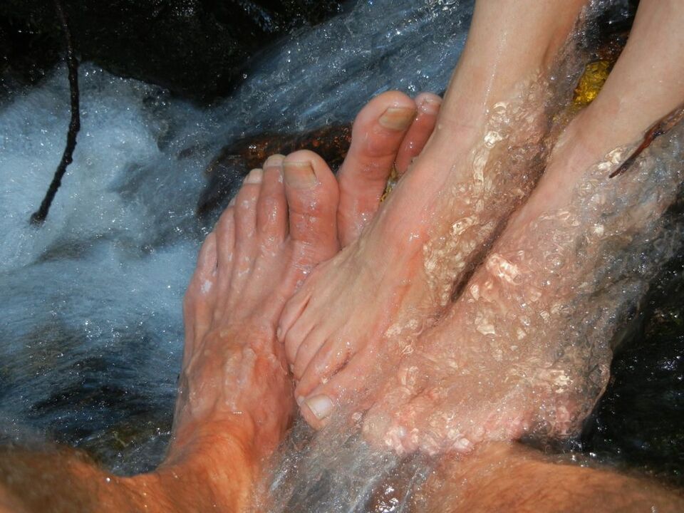 Leg nail mycosis